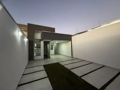 Casa com 3 Quartos à venda, 100m² no Santo Inácio, Montes Claros