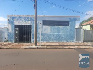 Casa com 2 Quartos à venda, 150m² no Centro, São Carlos