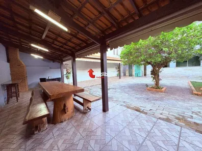 Casa com 4 Quartos à venda, 385m² no Ipiranga, Belo Horizonte