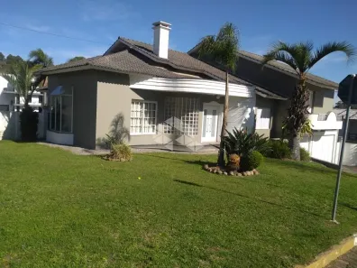Casa com 4 Quartos à venda, 500m² no Peterlongo, Garibaldi