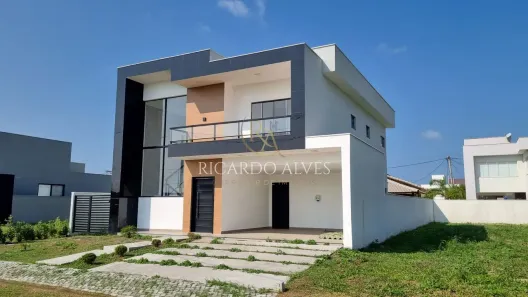 Casa de Condomínio com 4 Quartos à venda, 230m² no Ogiva, Cabo Frio