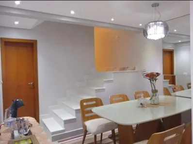 Sobrado com 3 Quartos à venda, 96m² no Jardim Cláudia, São Paulo