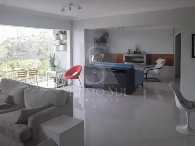 Apartamento com 3 Quartos para alugar, 167m² no Santo Amaro, São Paulo
