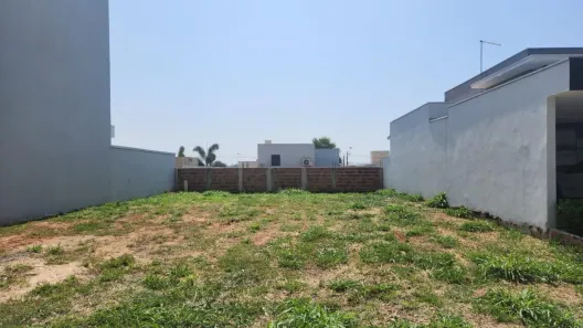 à venda, 260m² no Residencial Valência 1, Álvares Machado