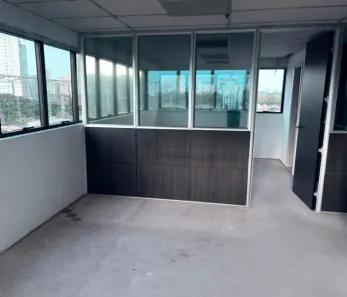 Ponto Comercial para alugar, 45m² no Cidade Monções, São Paulo