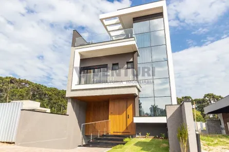 Sobrado com 3 Quartos à venda, 280m² no Aristocrata, São José dos Pinhais
