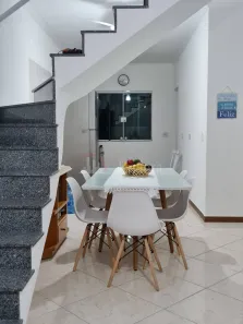 Casa de Condomínio com 2 Quartos à venda, 96m² no Jardim Porto Novo, Caraguatatuba