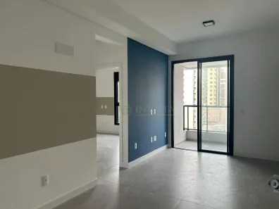 Apartamento com 2 Quartos à venda, 67m² no Centro, Florianópolis