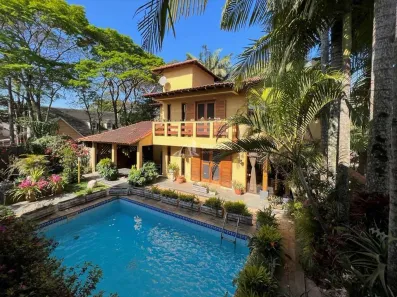 Casa de Condomínio com 4 Quartos à venda, 489m² no São Paulo II, Cotia