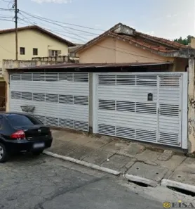 Casa com 2 Quartos à venda, 187m² no Parque Edu Chaves, São Paulo