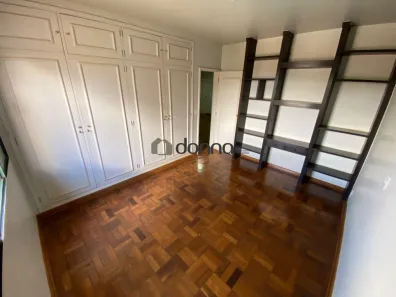 Casa com 4 Quartos à venda, 420m² no Boa Vista, Uberaba