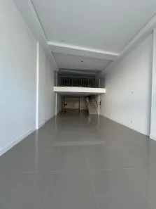 Sala Comercial para alugar, 211m² no Centro, Balneário Camboriú