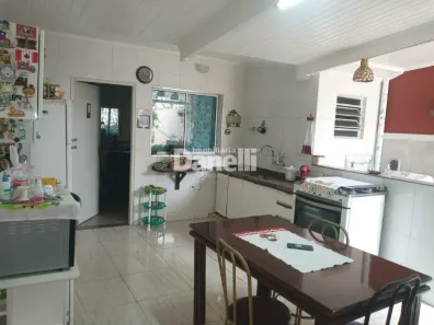 Sobrado com 3 Quartos à venda, 157m² no Esplanada Santa Terezinha, Taubaté