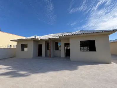 Casa com 2 Quartos à venda, 70m² no Centro (Praia Seca), Araruama