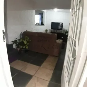 Casa com 12 Quartos à venda, 500m² no Vila Guaianazes, São José dos Campos