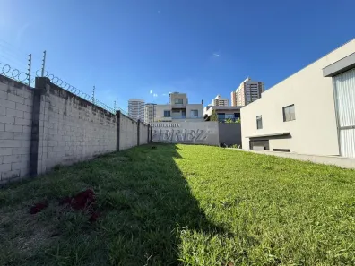 Lote/Terreno à venda, 365m² no Residencial José Lázaro Gouvea, Londrina