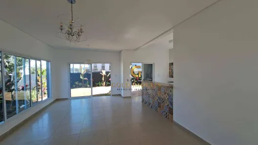 Casa de Condomínio com 3 Quartos à venda, 190m² no Jardim Jacinto, Jacareí