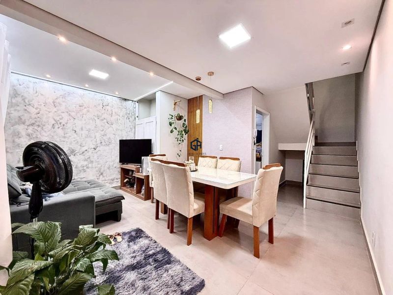 Casa em condomínio com 3 quartos — Santa Amélia, Belo Horizonte