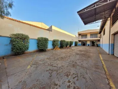 Galpão/Depósito/Armazém à venda, 697m² no Vila Tibério, Ribeirão Preto
