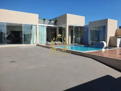 Casa de Condomínio com 3 Quartos à venda, 180m² no São Mateus, São Pedro da Aldeia
