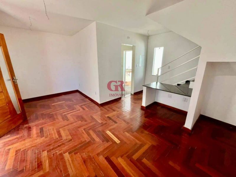 Casa com 2 quartos — Salgado Filho, Belo Horizonte