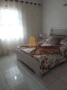 Casa com 3 Quartos à venda, 250m² no Jardim Nadir, São Paulo