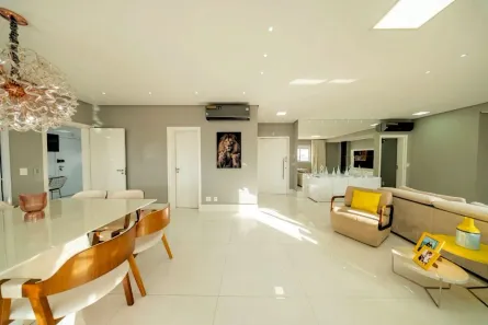 Apartamento com 3 Quartos à venda, 228m² no Vila Gomes Cardim, São Paulo