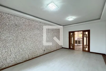 Casa com 5 Quartos à venda, 253m² no Nova Petrópolis, São Bernardo do Campo