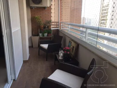 Apartamento com 3 Quartos à venda, 240m² no Vila Suzana, São Paulo