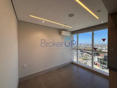 Sala Comercial à venda, 105m² no Petrópolis, Porto Alegre