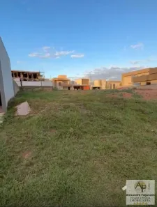 Lote/Terreno à venda, 300m² no Jardins Bolonha, Senador Canedo