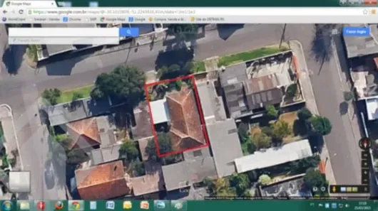 Lote/Terreno à venda, 300m² no Cavalhada, Porto Alegre