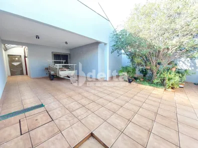 Casa com 3 Quartos à venda, 206m² no Vigilato Pereira, Uberlândia