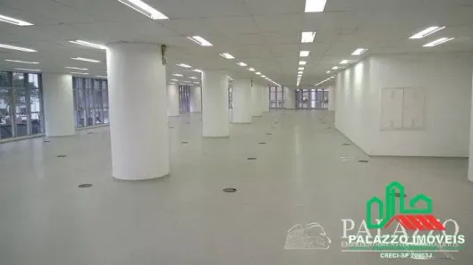 Sala Comercial para alugar, 950m² no República, São Paulo