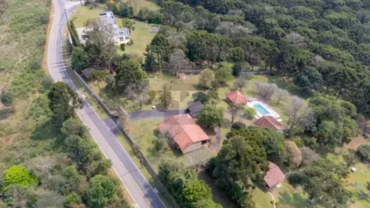 Fazenda/Sítio com 3 Quartos à venda, 120m² no , Campina Grande do Sul