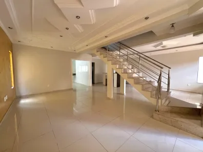 Sobrado com 5 Quartos à venda, 320m² no Ceilândia Sul, Brasília