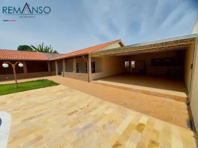 Fazenda/Sítio com 3 Quartos à venda, 1090m² no Chácaras Meu Cantinho, Monte Mor
