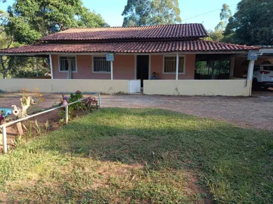 Fazenda/Sítio com 7 Quartos à venda, 664m² no , Ritápolis