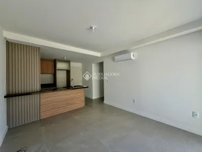 Apartamento com 2 Quartos para alugar, 90m² no Lagoa da Conceição, Florianópolis