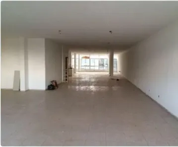 Sala Comercial à venda, 600m² no Centro, Niterói