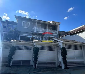 Sobrado com 4 Quartos à venda, 300m² no Vila Irmãos Arnoni, São Paulo