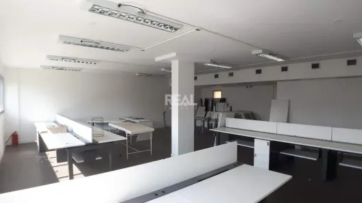 Prédio Comercial para alugar, 2000m² no Centro, Belo Horizonte