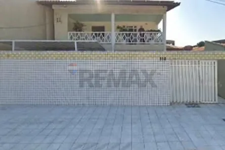 Casa com 3 Quartos à venda, 504m² no Dom Lustosa, Fortaleza