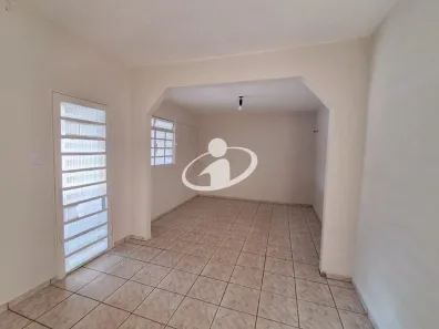 Casa com 3 Quartos para alugar, 100m² no Custódio Pereira, Uberlândia