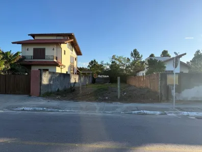 Lote/Terreno à venda, 225m² no Campeche, Florianópolis