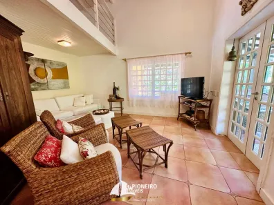 Casa de Condomínio com 4 Quartos à venda, 230m² no Camburi, São Sebastião