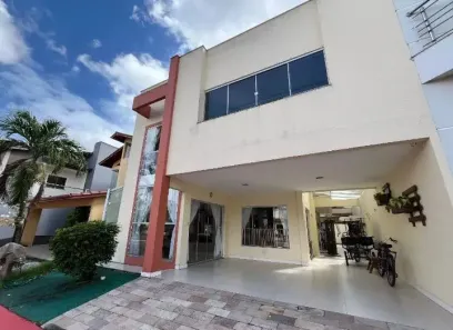 Casa de Condomínio com 4 Quartos à venda, 340m² no Quarenta Horas (Coqueiro), Ananindeua