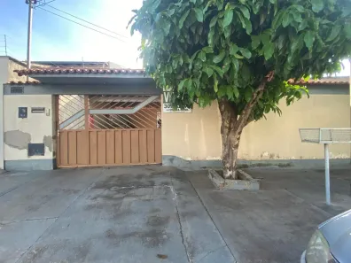 Casa com 5 Quartos à venda, 270m² no Jardim Atlântico, Goiânia
