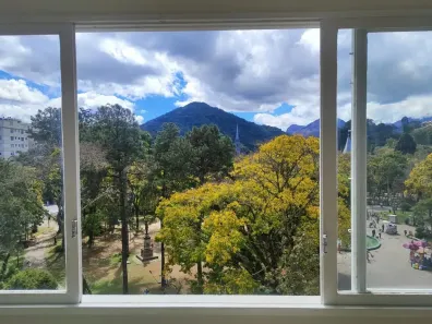 Apartamento com 3 Quartos à venda, 142m² no Centro, Petrópolis