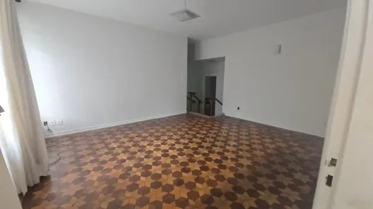 Casa com 3 Quartos à venda, 181m² no Jardim Londrina, São Paulo